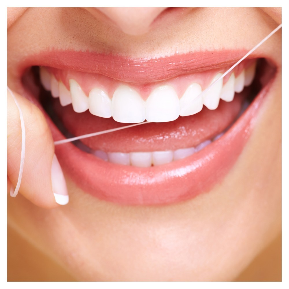 Nitka do zębów Oral-B Essential Floss 50 m